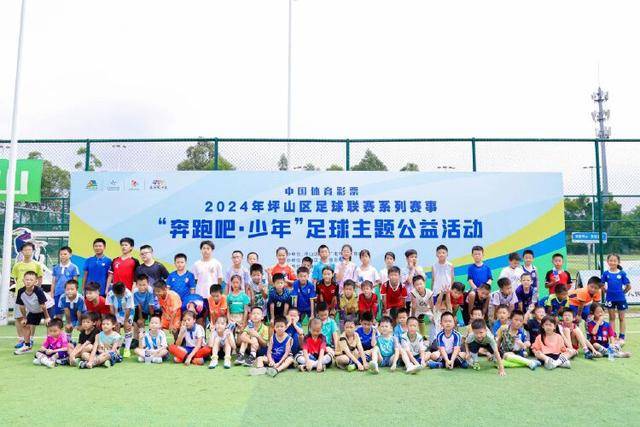 詹姆斯：各队重磅引援让今年东部确实更吸引人&让人非常兴奋
